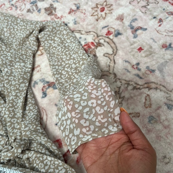 Pretty Little Thing Juniors Size 10 Long Sleep Ruffle Wrap Shorts Romper‎ Beige - Picture 12 of 14